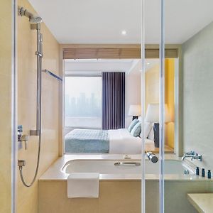 Deluxe King Room River View